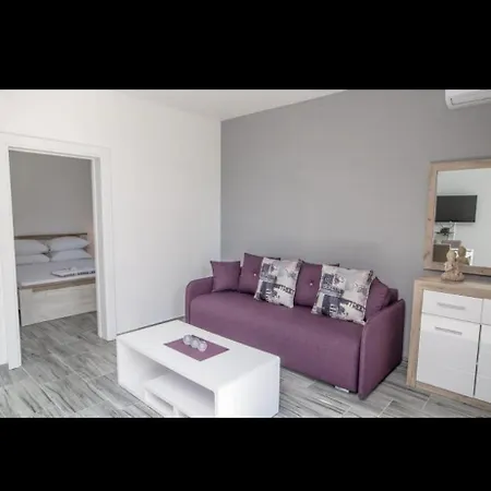 Apartament Ljiljas App With Parking Budva