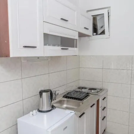 Apartament Ljiljas App With Parking Budva
